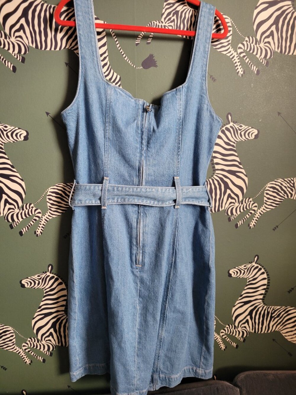 NWT L'AGENCE Denim "Midy" Belted Sleeveless Mini Dress Pockets Retail - Size 6 - Picture 10 of 15